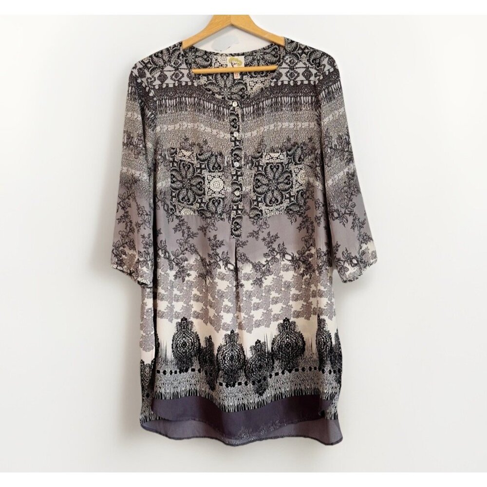 Fig & Flower Whimsigoth Floral Paisley 3/4 Sleeves Top Women’s 1X Semi Sheer